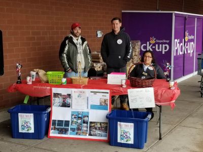 food pantry volunteers collect items for the Middlesex food pantry